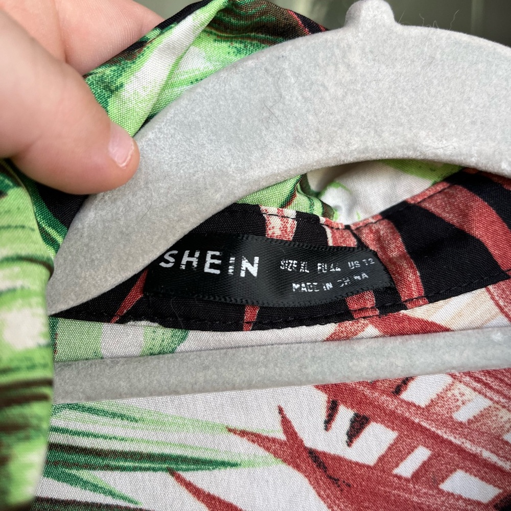 Nature Inspired Print Button-Up - Picture 3 of 4